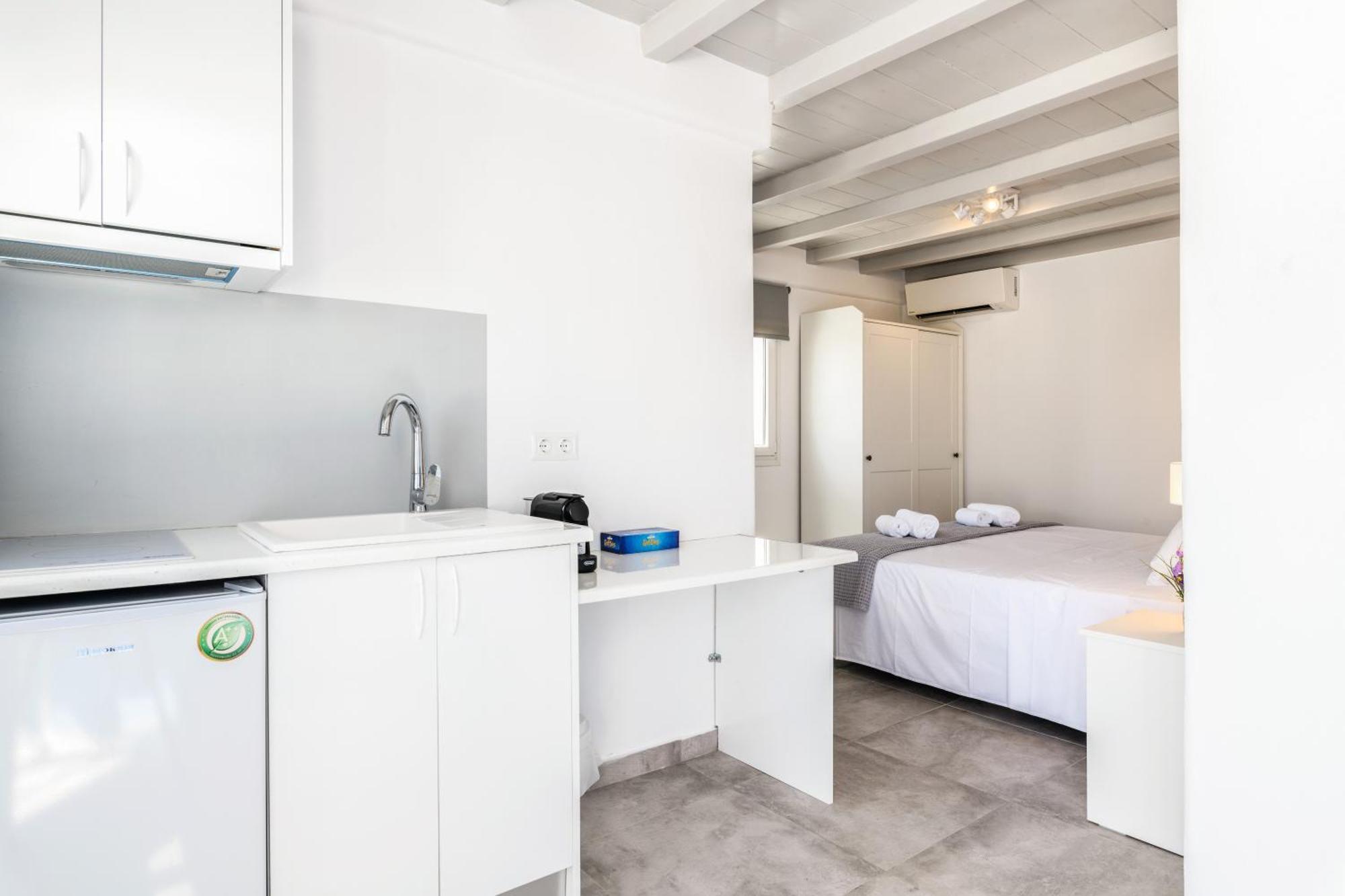 Eleven Keys Apartments Mykonos Town Exterior photo